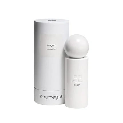 Courrèges Slogan